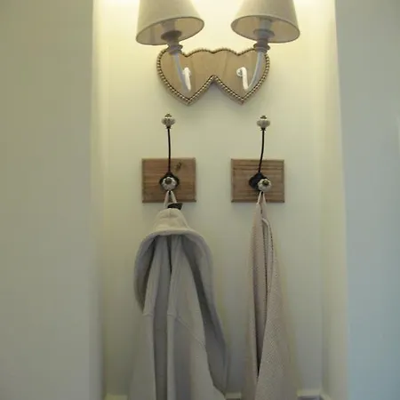 Bed & Breakfast The White 3*