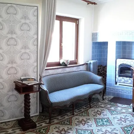 The White Bracciano (Rome)