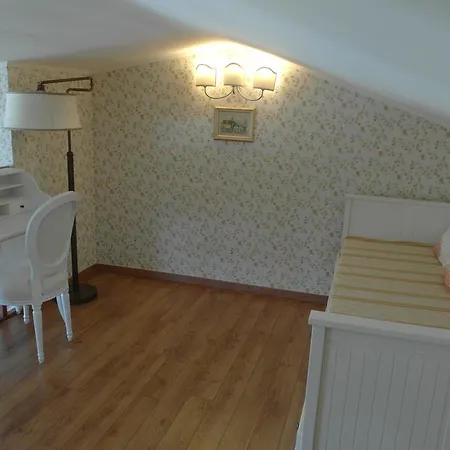 The White Bed and Breakfast
