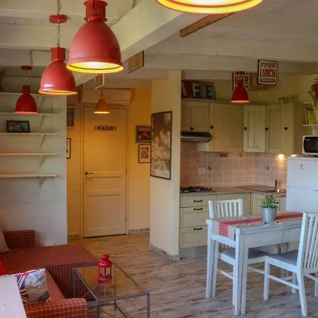 The White Bracciano (Rome)