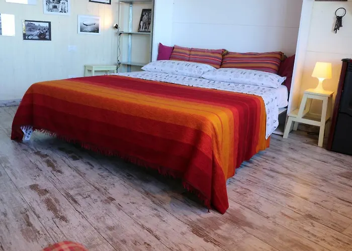 The White Bracciano (Rome)